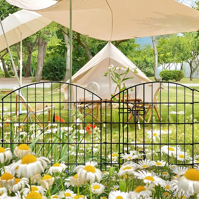 Metal Garden Fence 32 in H x 28 in W 5 Panels (4 Panels + 1 Gate) Total Length 11.6 ft, No Need Dig Rustproof Animal Barrier Fencing Border Fence for Dog, Patio,Yard, Landscape, Flower Bed